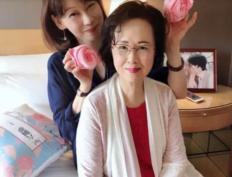 琼瑶去世前一天嘱咐儿媳次日看望